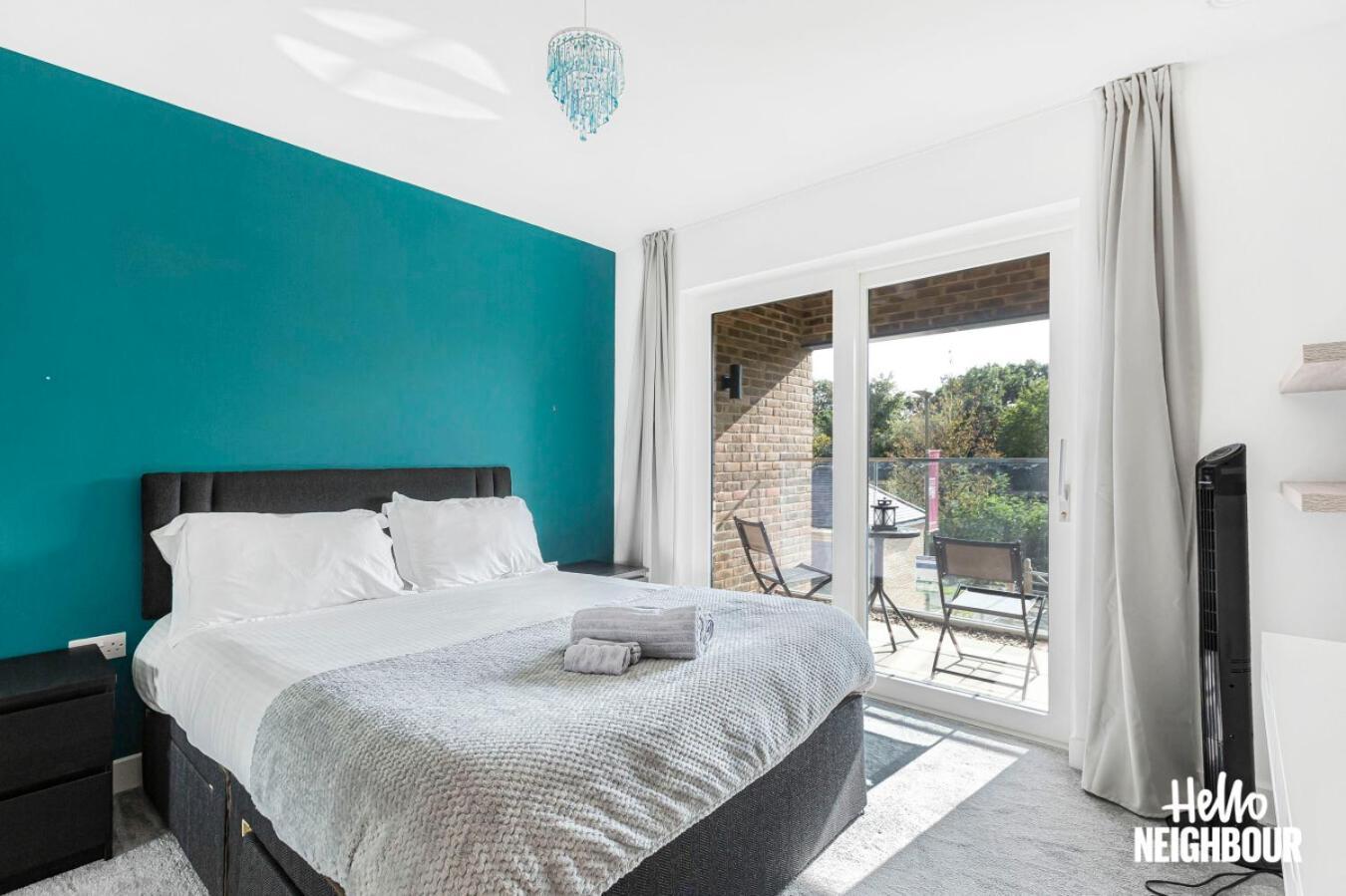 Modern 1 Bedroom Apartment With Parking In Colindale, London Edgware Exterior photo